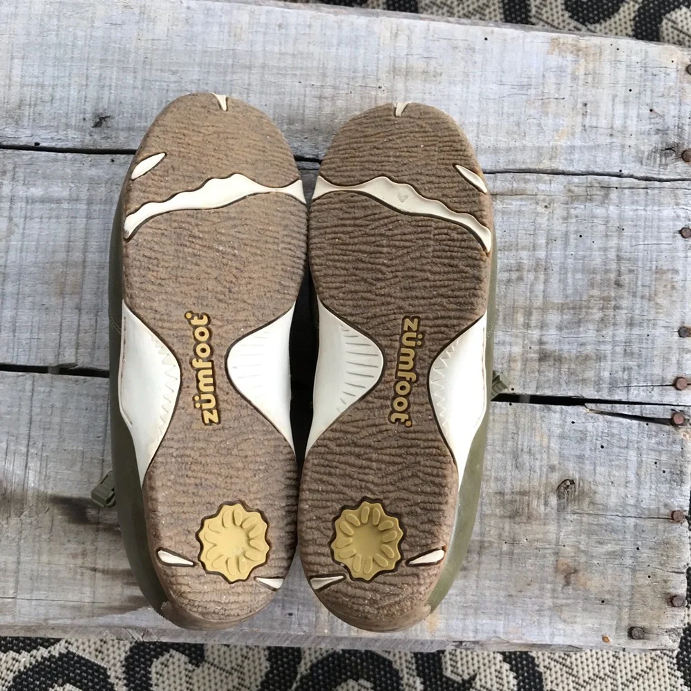 Zumfoot Athena Olive/Ochre Comfort Flat Shoe